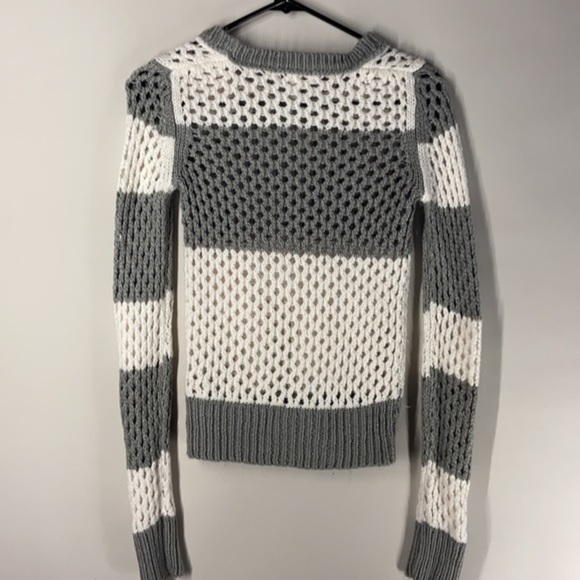 Arizona waffle Sweater, Gray and White, Small - Picture 4 of 8